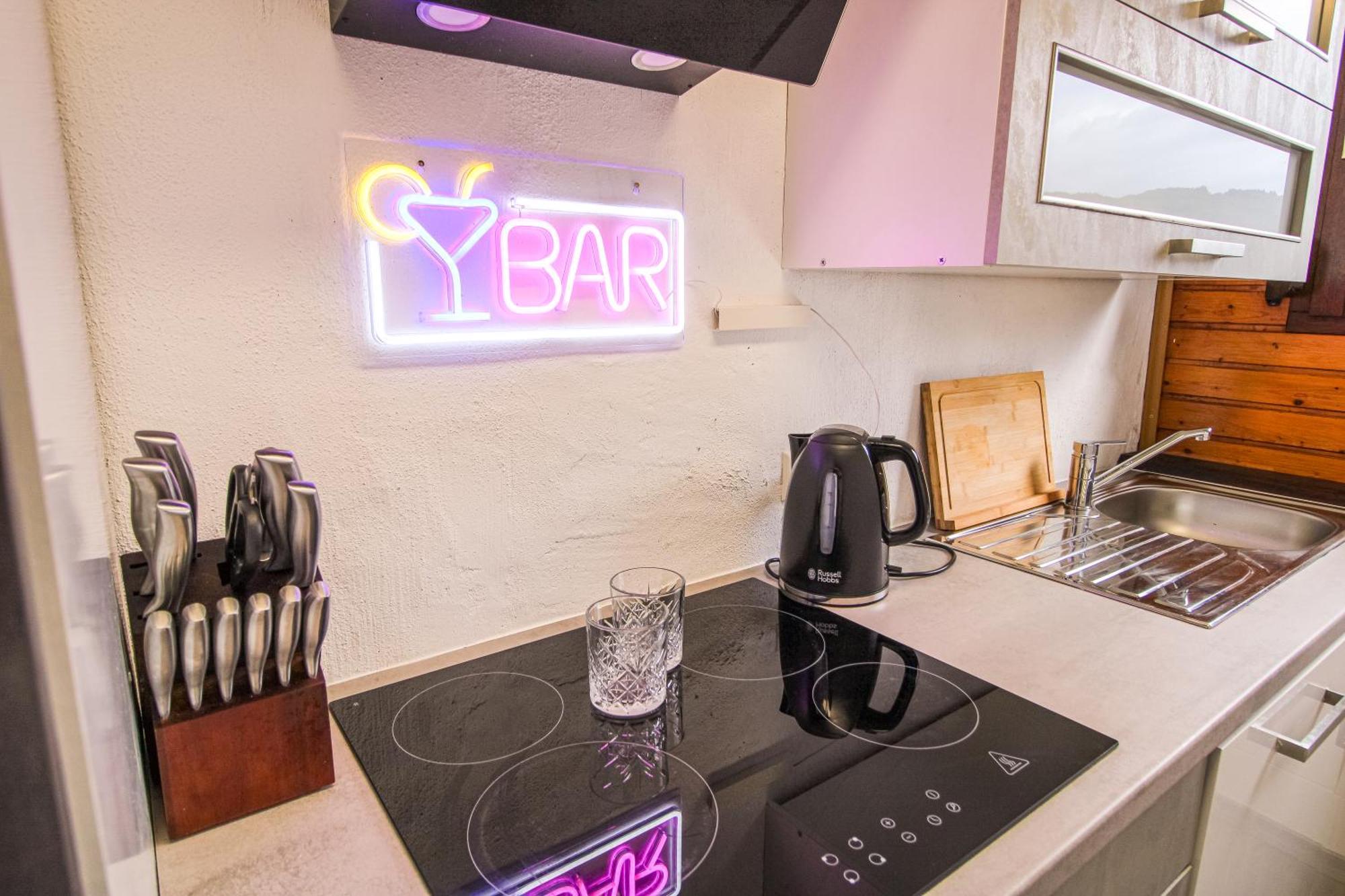 Stilvolle Wellness-Ferienwohnung In Neef Whirlpool, Sauna, Grill, Fitness, Billard & Moselblick 외부 사진